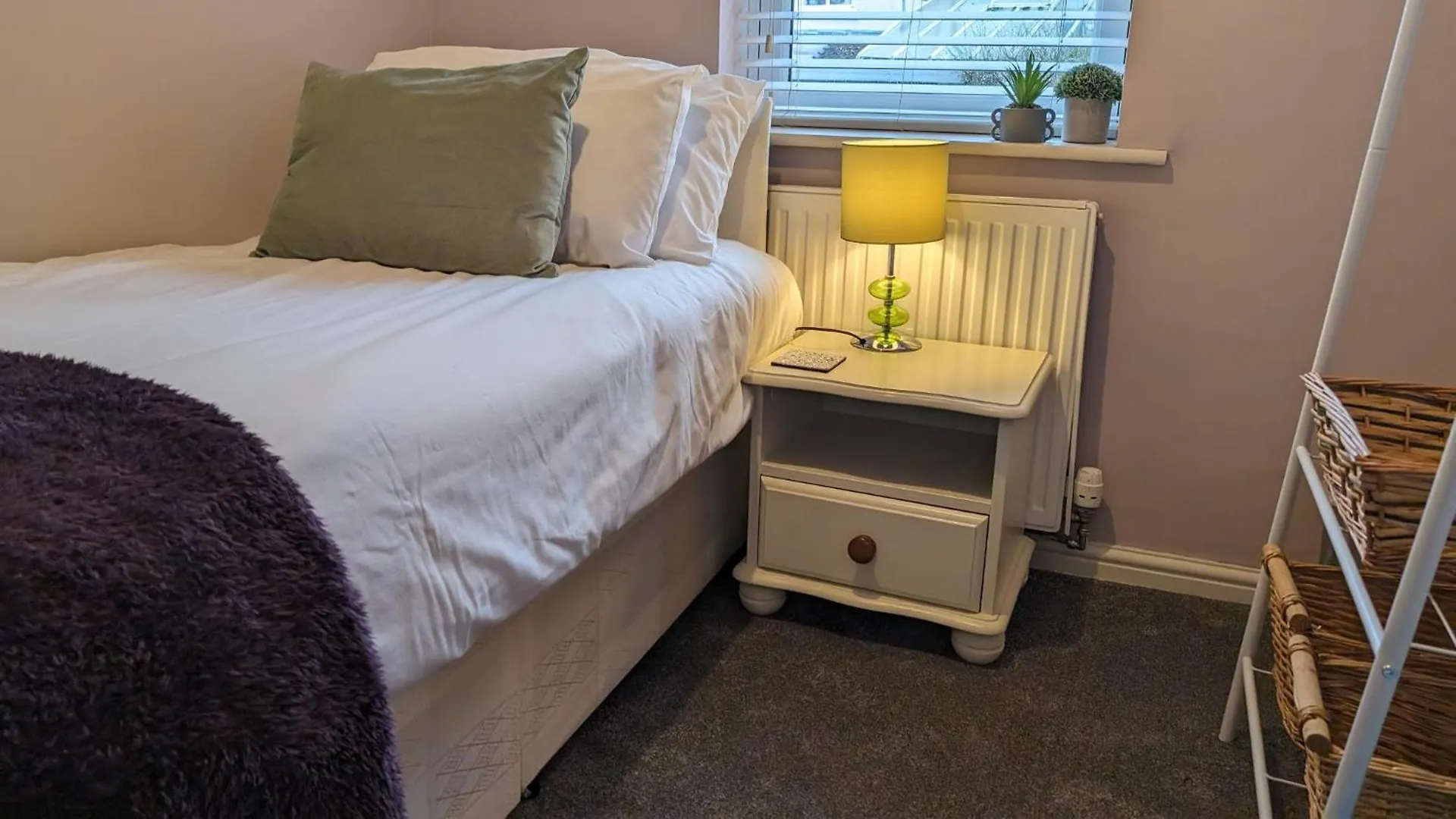 Pass The Keys Delightful Retreat In Larkhall With Free Parking Bath United Kingdom